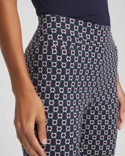 Brigitte™ Chain Connection Slim Ankle Pants