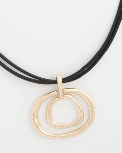 Gold Tone Rings Pendant Necklace