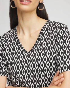 Graphic Slub V-Neck Tee