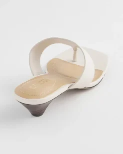 Julia Nappa Kitten Heel