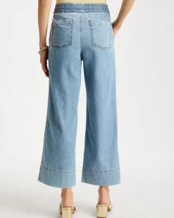 Lightweight Wide-Leg Crop Jeans