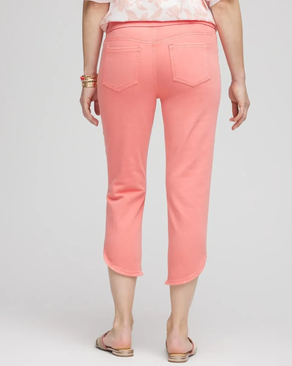 Pull-On Dolphin-Hemmed Capri Jeans