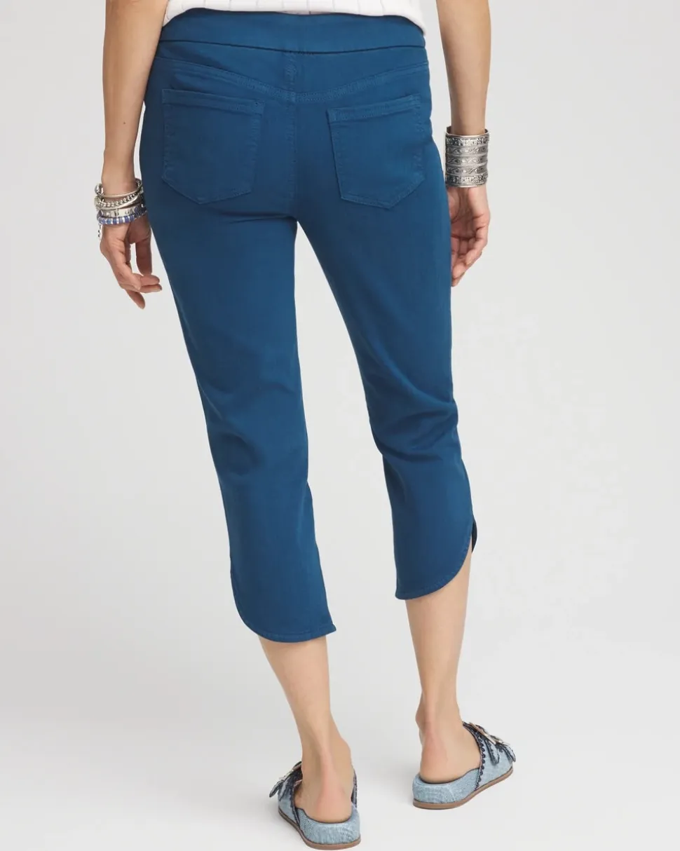 Pull-On Dolphin-Hemmed Capri Jeans