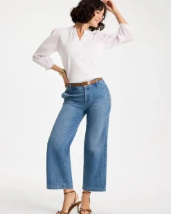 Ruffled V-Neck 3/4 Sleeve Top