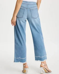 Scallop Pull-On Wide-Leg Crop Jeans