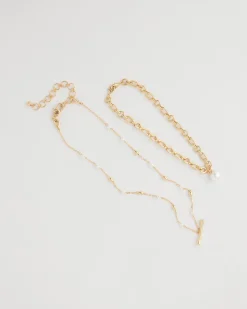 Toggle Bar Pearl Pendant Necklace