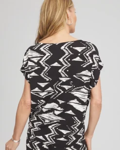 Travelers™ Crinkled Knit Geo-Print Top