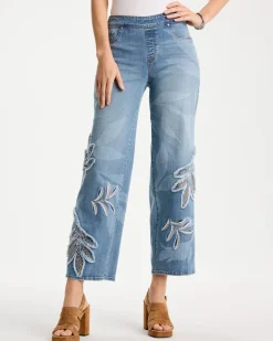 Tropical Embroidery Pull-On Wide Crop Jean