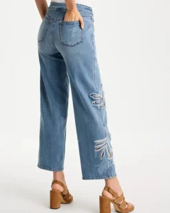 Tropical Embroidery Pull-On Wide Crop Jean