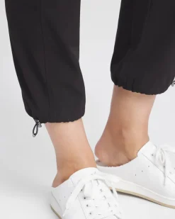 Zenergy® UPF Bungee Crop Pant